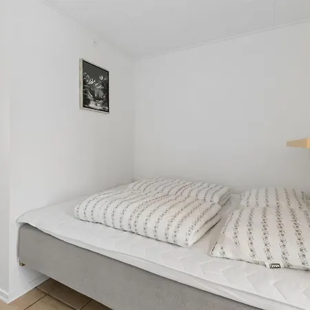 Apartment Heidine - 100m From The Sea By Interhome *